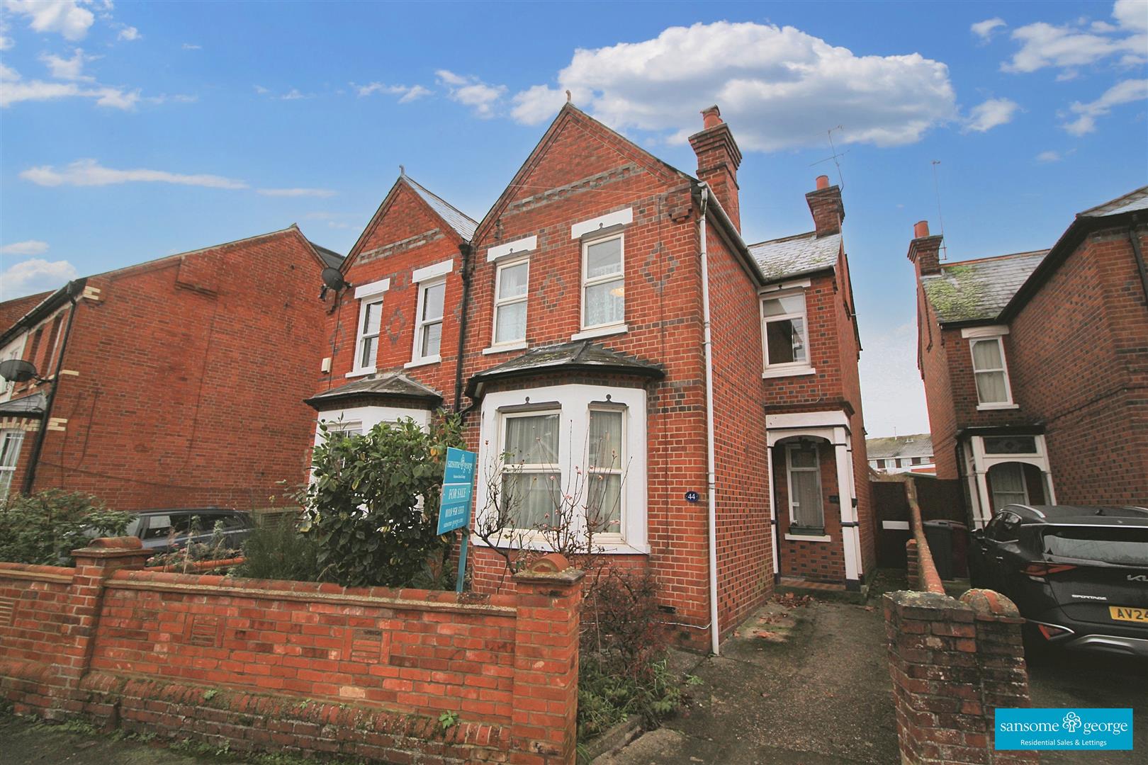 4 bed property in Waverley Road, Reading